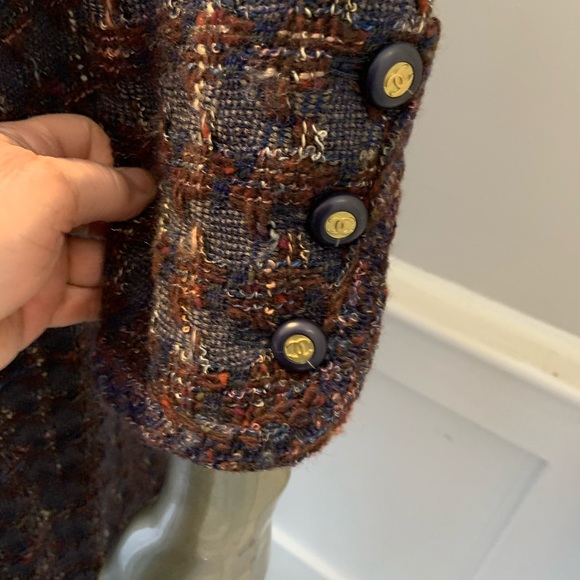 Chanel Classic Boucle Skirt Suit Jacket 38 Bust 40 - Picture 5 of 16